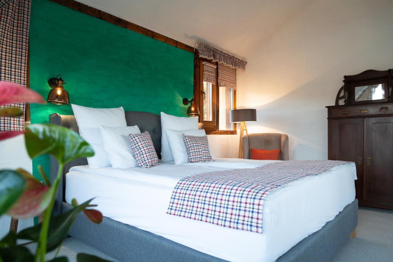 Casele Cu Stuf B&B Haus Ulrike Sălicea Buitenkant foto