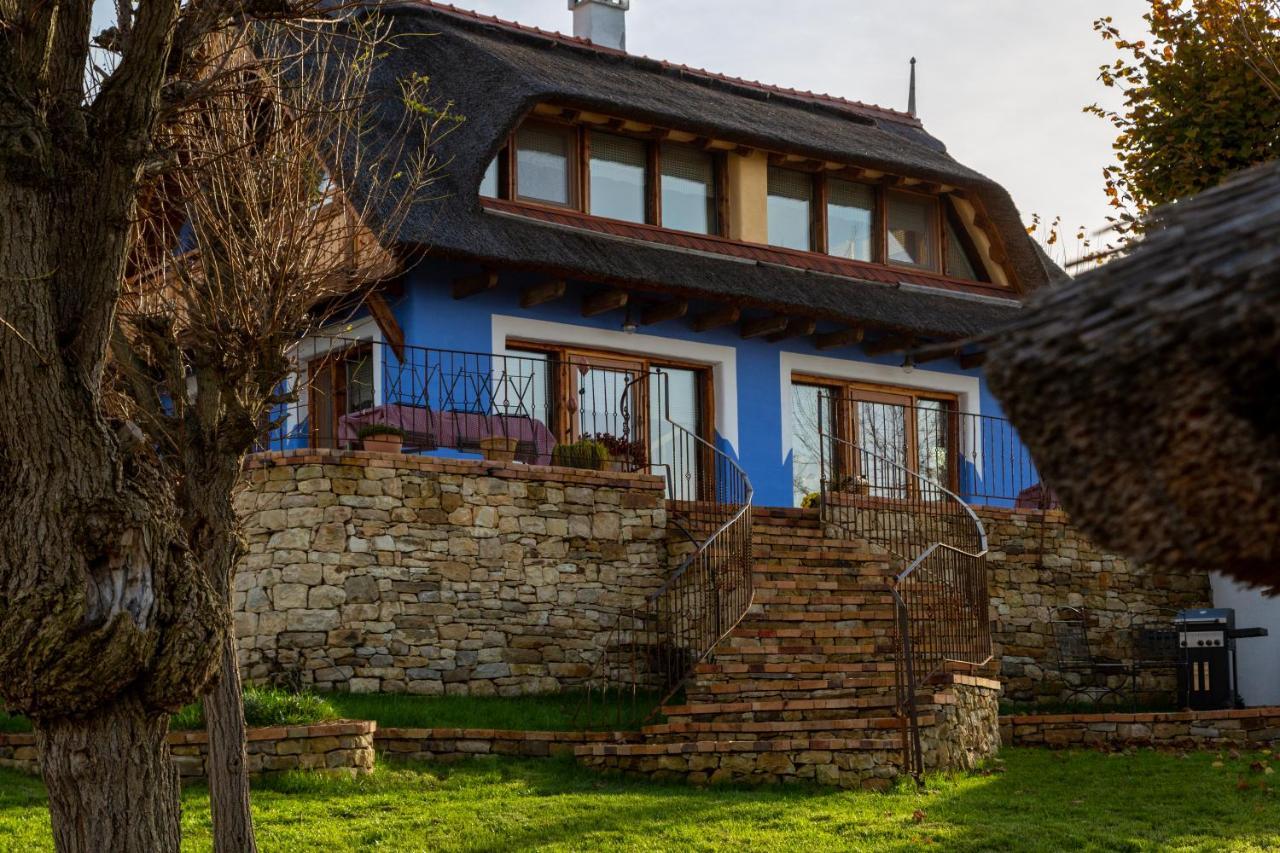 Casele Cu Stuf B&B Haus Ulrike Sălicea Buitenkant foto