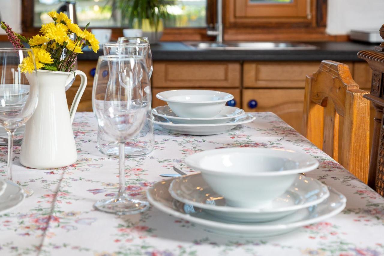 Casele Cu Stuf B&B Haus Ulrike Sălicea Buitenkant foto
